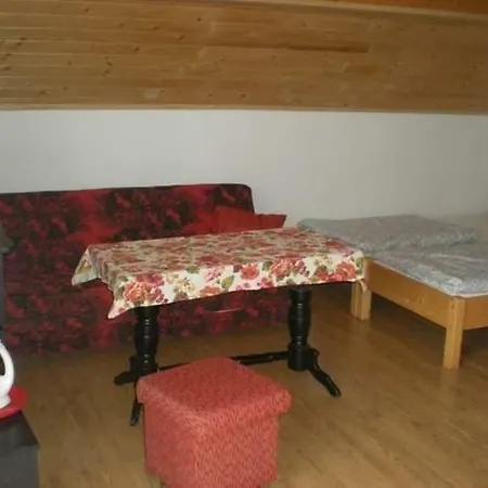 Avita Konukevi
